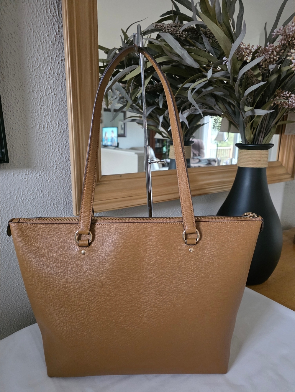 COACH Gallery Brown Tote 79608 - Picture 2 of 7